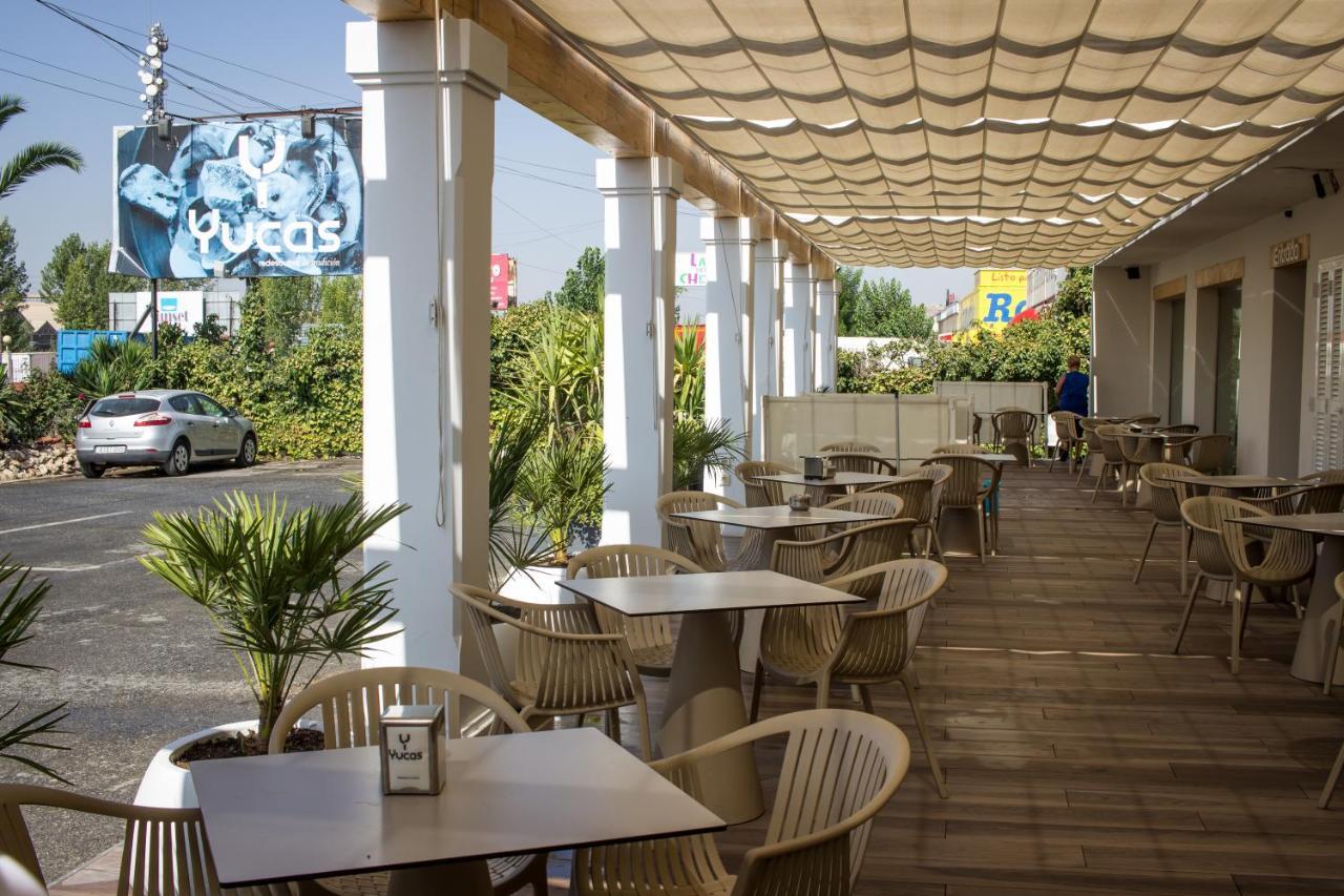 Hotel Las Yucas Atarfe エクステリア 写真